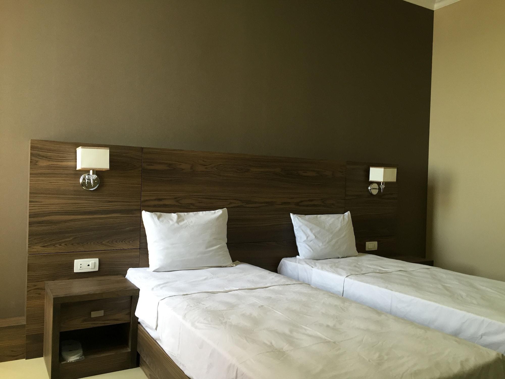 Primer Hotel เยเรวาน ภายนอก รูปภาพ