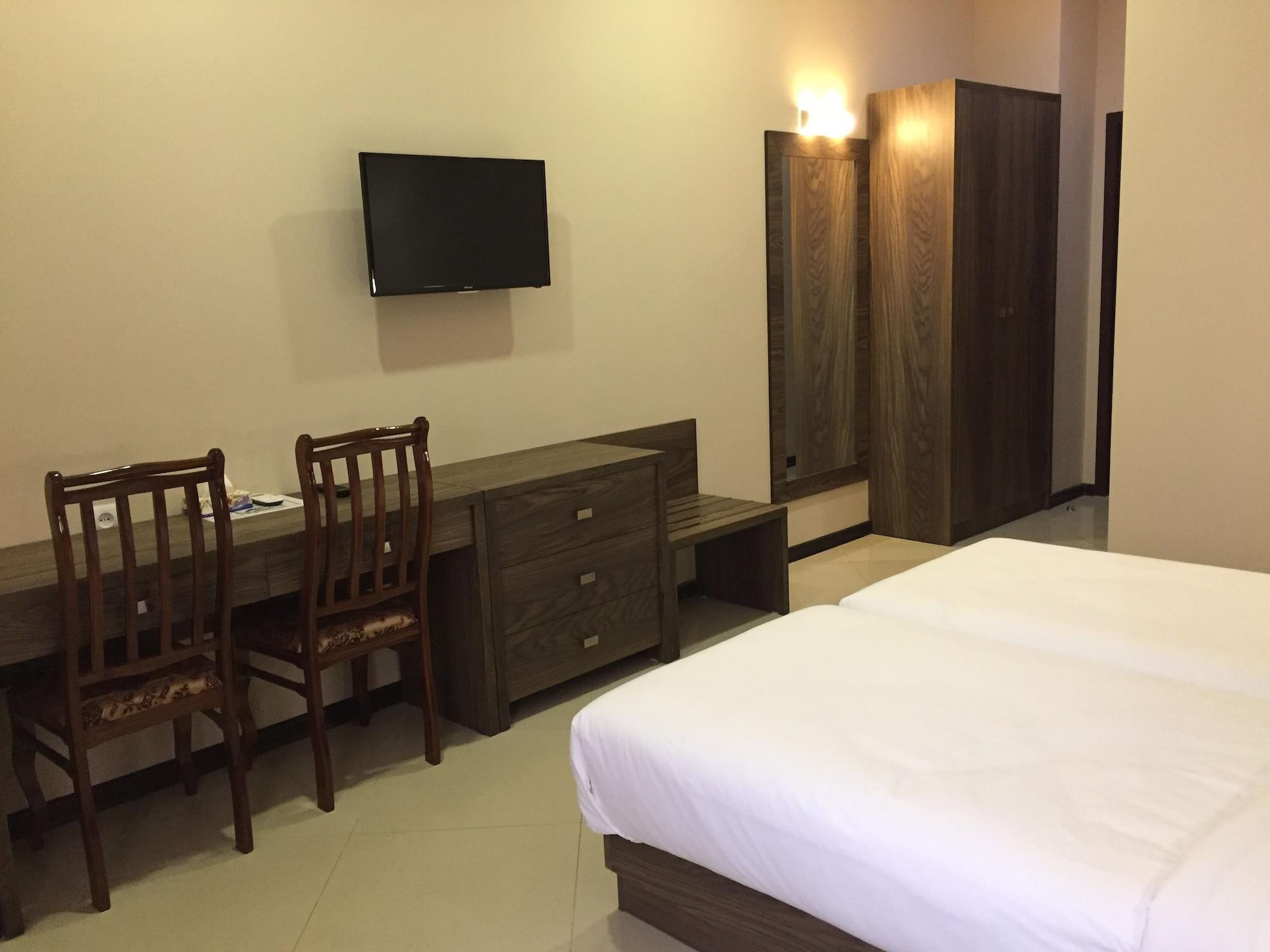 Primer Hotel เยเรวาน ภายนอก รูปภาพ