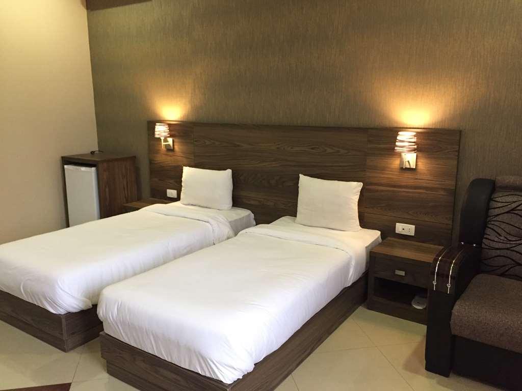 Primer Hotel เยเรวาน ห้อง รูปภาพ